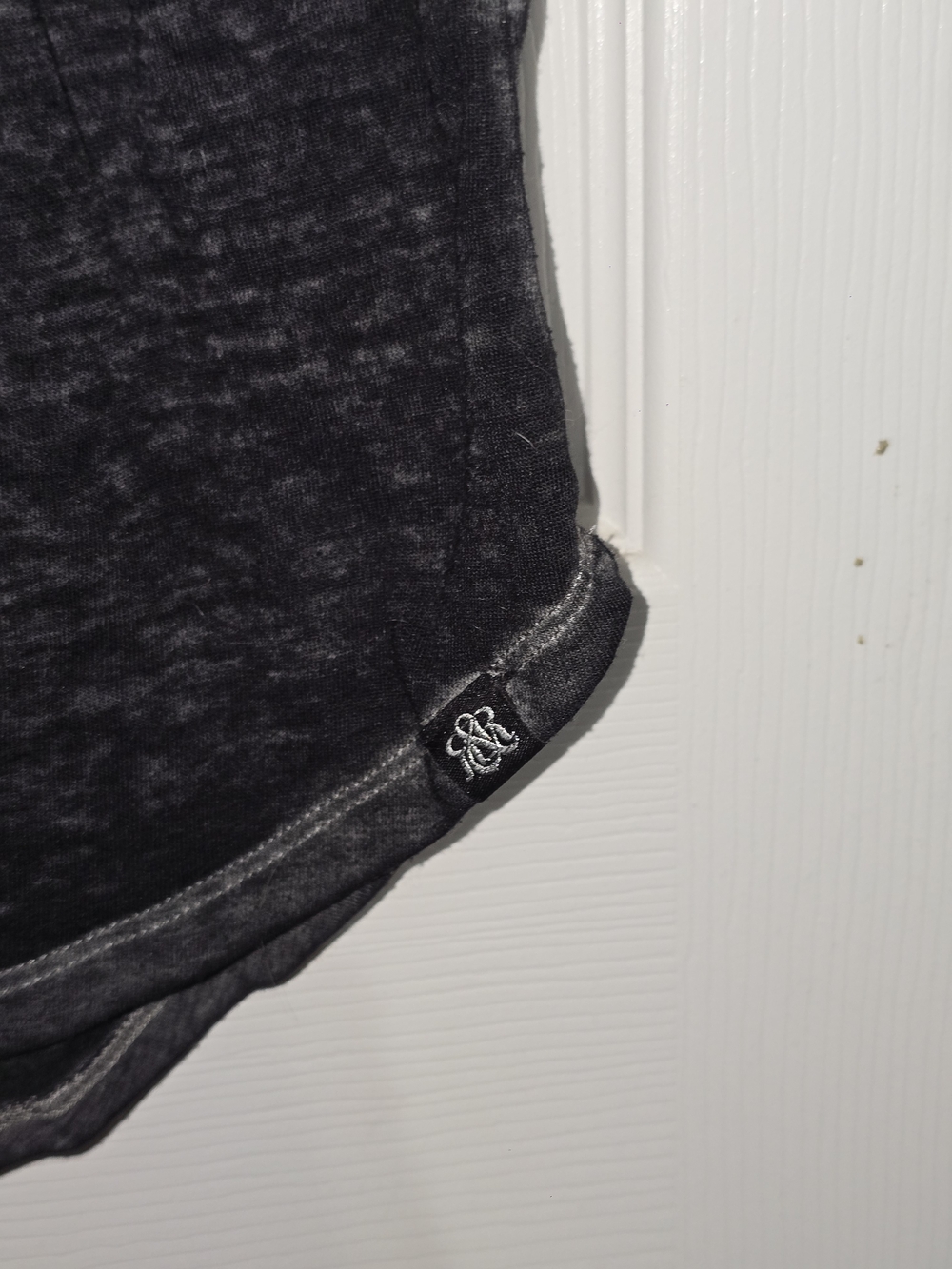 Rock & Republic Black Short Sleeve Tee with Distressed Flag Print - Picture 3 of 4